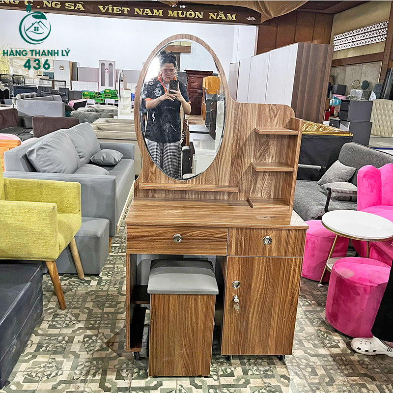 Thanh Lý Bàn Trang Điểm Kèm Kệ Mở Và Gương Mới 99% (Nhiều Mẫu) thanh-ly-ban-trang-diem-kem-ke-mo-va-guong-moi-1 Thanh Lý Bàn Trang Điểm Kèm Kệ Mở Và Gương Mới 99% (Nhiều Mẫu)