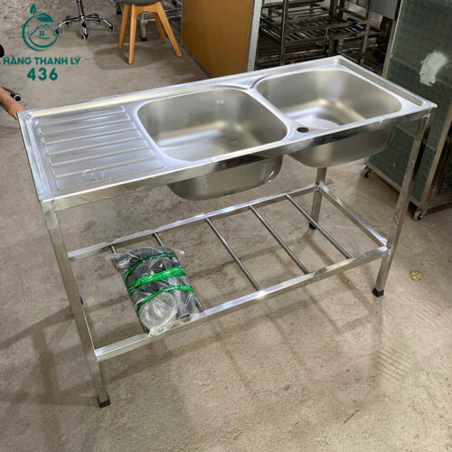 thanh ly bon rua inox 2 hoc lien ke hang moi 99