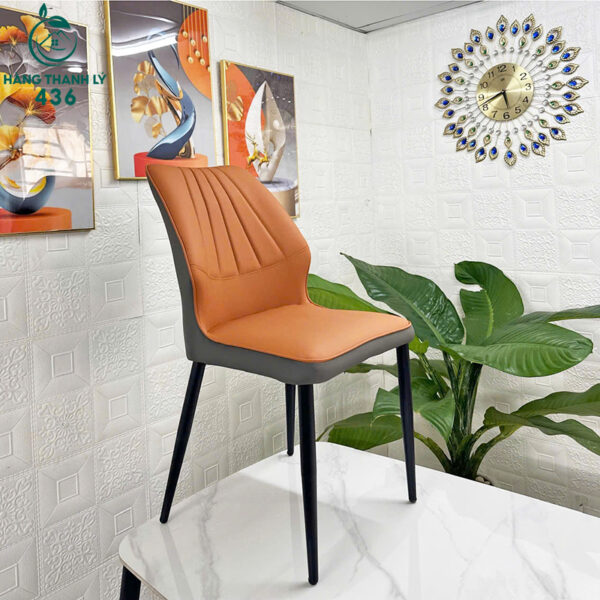 thanh ly ghe an boc da cao cap 4