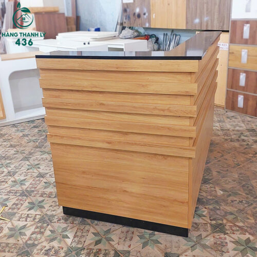 Thanh Lý Quầy Lễ Tân Gỗ Góc L 1M6x1M1 Hàng Đẹp Mới 99% 4 thanh ly quay le tan go goc l 1m6x1m1 hang dep moi 99 3