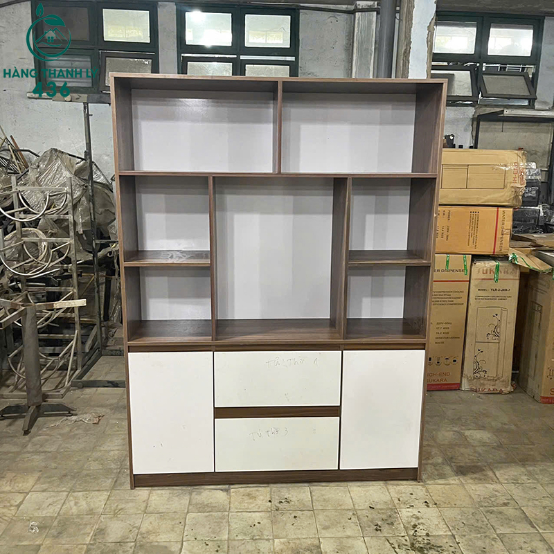 thanh-ly-tu-ho-so-go-3-tang-1m2x2m-hang-dong-moi-99-nhieu-mau-3-1 Tủ Hồ Sơ Gỗ Cũ Đa Năng 1M5X2M Hàng Đẹp