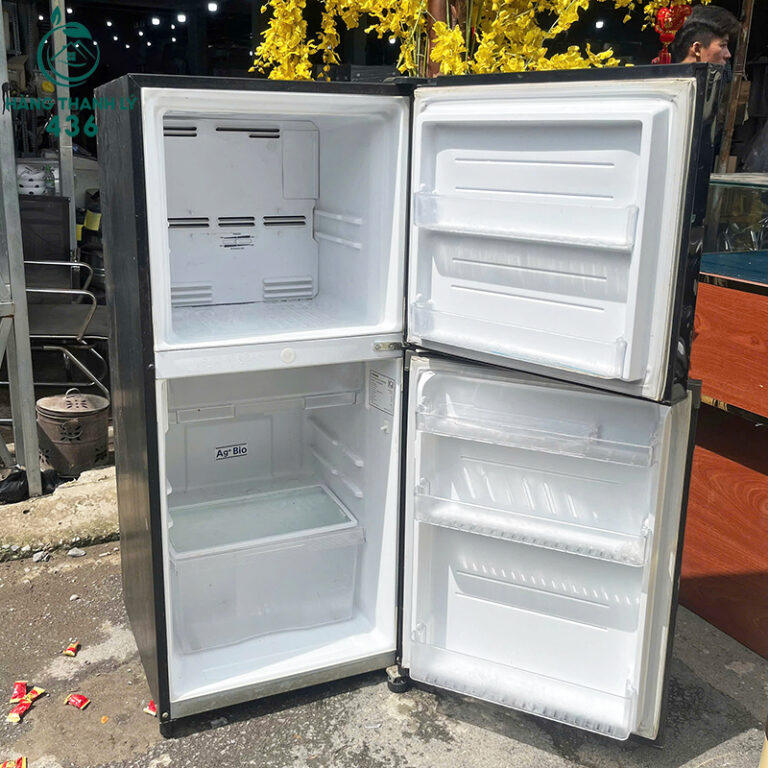 tu lanh toshiba 2 canh cu hang con dung tot gia re 2