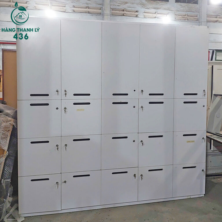 tu locker cu 2m35x2m25 nhieu ngan tien dung gia tot 4