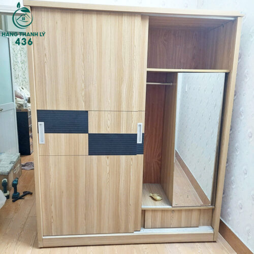 tu quan ao go cu 2 canh truot co gan guong tien loi 5