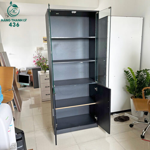 tu trung bay cu 4 canh mau den phan tang nhieu ke 4