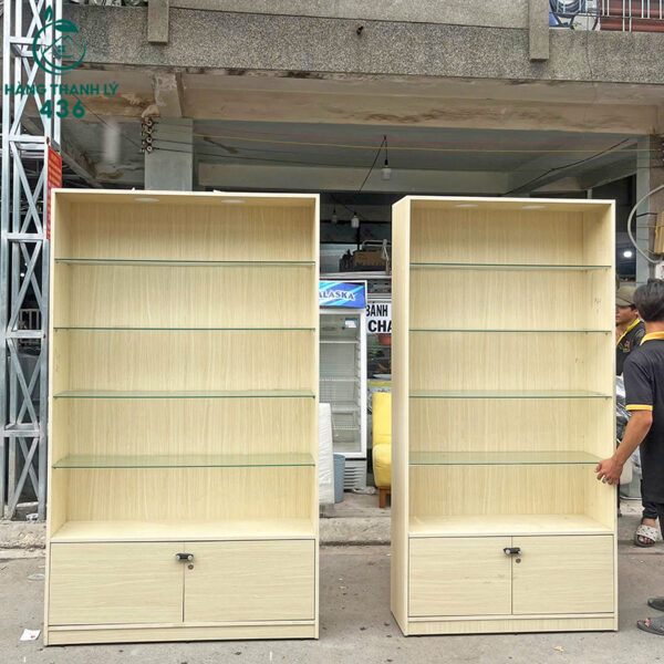 tu trung bay cu 4 tang co tich hop tu go kin nhieu kich thuoc 2