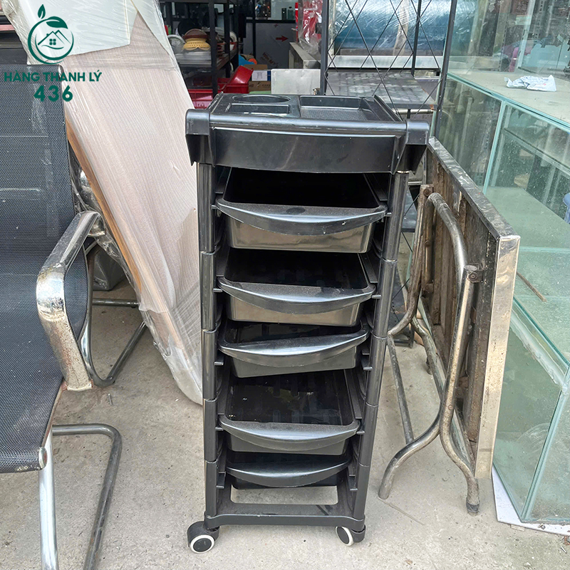 Xe Đẩy Dụng Cụ Làm Tóc Cũ Nhiều Mẫu Tiện Lợi xe-day-dung-cu-lam-toc-cu-nhieu-mau-tien-loi-2 Xe Đẩy Dụng Cụ Làm Tóc Cũ Nhiều Mẫu Tiện Lợi