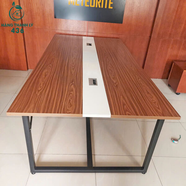 Ban Hop Van Phong Cu 1M2x2M4 Chan Sat 1