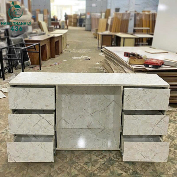 Thanh Ly Tu Trung Bay 1M5x80CM Moi 99jpg 6