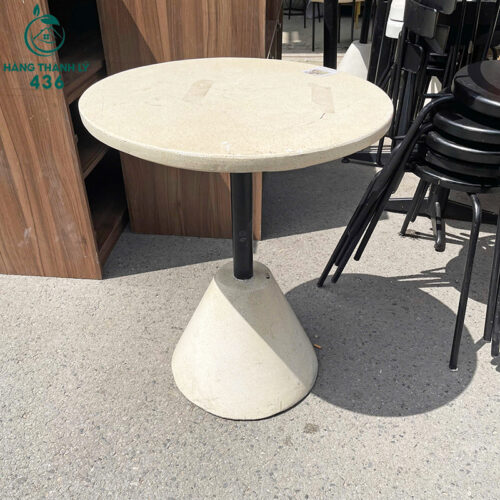 Bàn Ghế Cafe Cũ Phong Cách Bắc Âu Độc Đáo 7 ban ghe cafe cu phong cach bac au doc dao 7