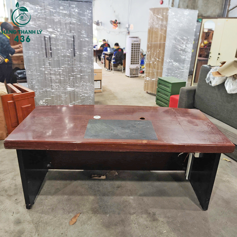 ban-giam-doc-cu-1m8x90cm-khong-hoc-7 Bàn Giám Đốc Cũ 1M8x90CM Không Hộc