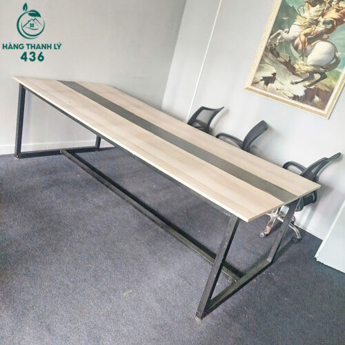 ban hop go cu 1mx2m4 chan sat chu u 1