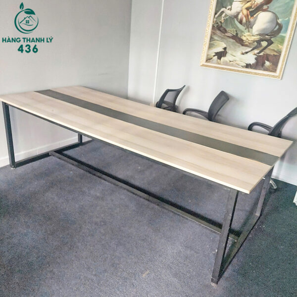 ban hop go cu 1mx2m4 chan sat chu u 3