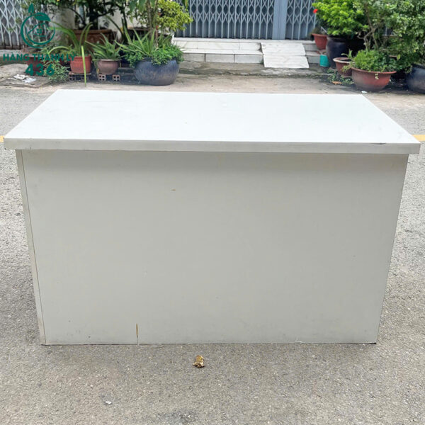 ban lam viec cu 1m2x60cm mau trang co hoc kin 1