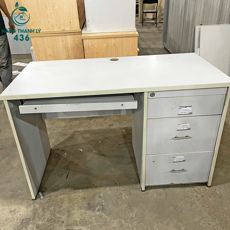 Bàn Làm Việc Cũ Màu Trắng 60CMx1M2 Có Hộc Kéo 3 Ngăn ban-lam-viec-cu-mau-trang-60cmx1m2-co-hoc-keo-3-ngan-6 Bàn Làm Việc Cũ Màu Trắng 60CMx1M2 Có Hộc Kéo 3 Ngăn