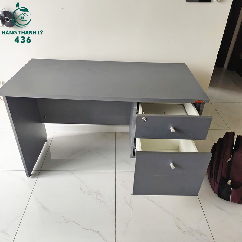 Bàn Làm Việc Cũ Màu Xám 1M2x60CM Có Tủ Kín ban-lam-viec-cu-mau-xam-1m2x60cm-co-tu-kin-1 Bàn Làm Việc Cũ Màu Xám 1M2x60CM Có Tủ Kín