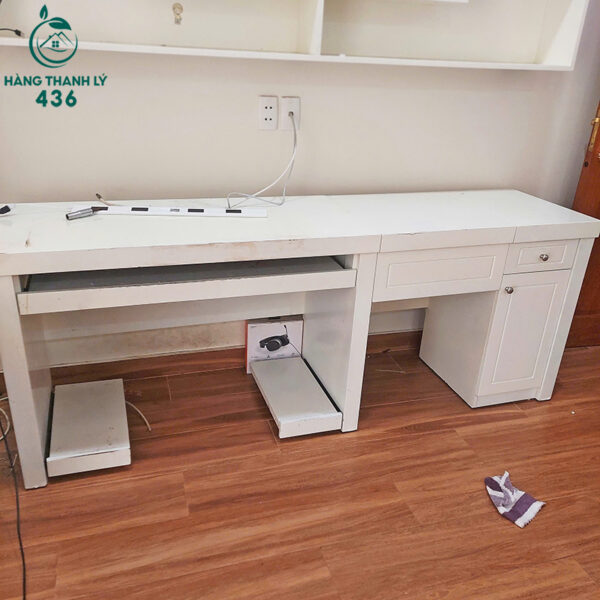 ban-lam-viec-cu-thiet-ke-rong-rai-mau-trang ban lam viec cu thiet ke rong rai mau trang