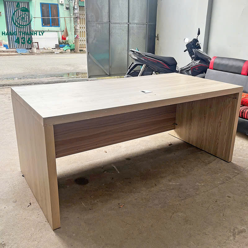 ban-lam-viec-khong-hoc-cu-1m8x90cm-3 Bàn Làm Việc Không Hộc Cũ 1M8x90CM