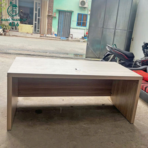 ban lam viec khong hoc cu 1m8x90cm 4