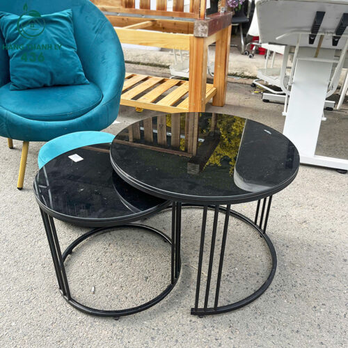 ban tra doi sofa cu mat da mau den hien dai 2