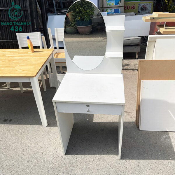 ban trang diem cu mau trang co ngan keo va ke mo 3