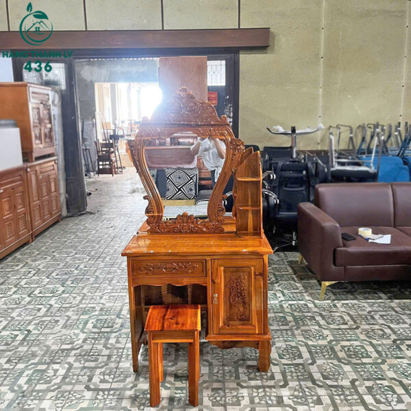 ban trang diem go cham khac tinh xao moi 99 10