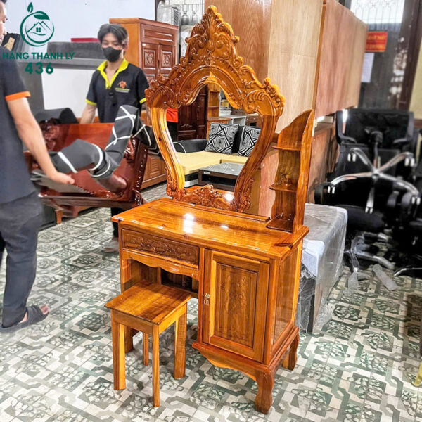 ban trang diem go cham khac tinh xao moi 99 8