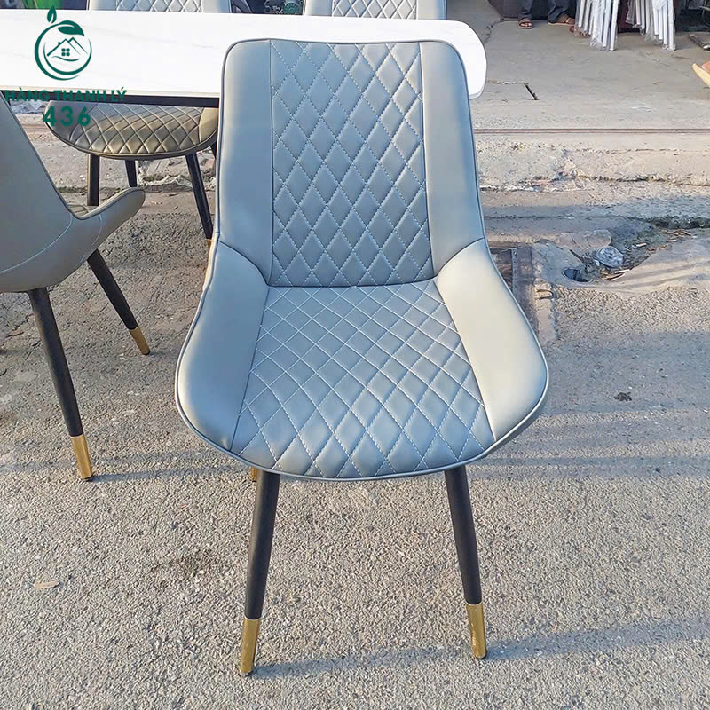 Bộ Bàn Ăn Mặt Đá Cũ 4 Ghế Chân Kim Loại bo-ban-an-mat-da-cu-3 Bộ Bàn Ăn Mặt Đá Cũ 4 Ghế Chân Kim Loại