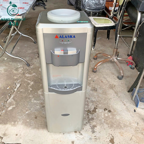 cay nuoc nong lanh alaska cu hang con dung tot 2