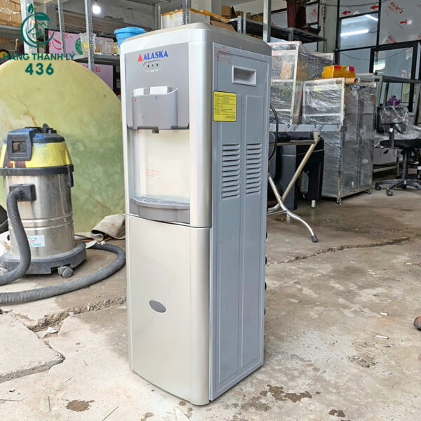 cay nuoc nong lanh alaska cu hang con dung tot 5