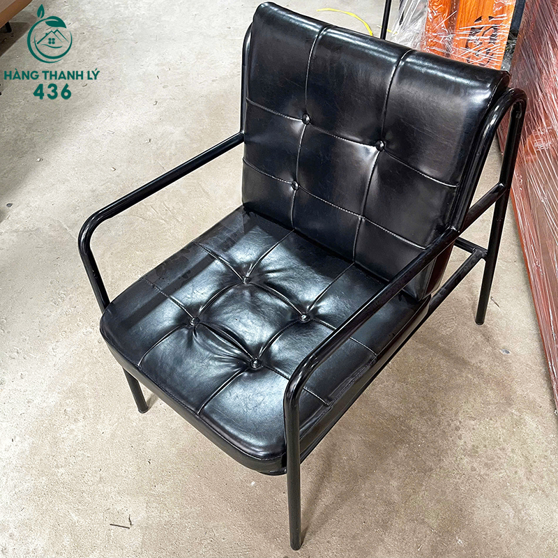 Ghế Cafe Khung Sắt Đệm Bọc Da Cũ Đóng Nút Hiện Đại ghe-cafe-khung-sat-dem-boc-da-cu-dong-nut-hien-dai-6 Ghế Cafe Khung Sắt Đệm Bọc Da Cũ Đóng Nút Hiện Đại
