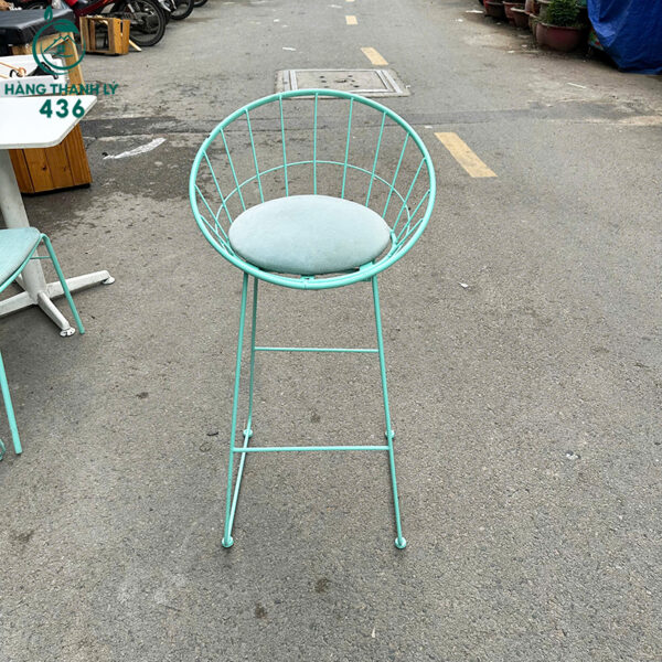 ghe-quay-bar-cu-mau-xanh-chan-cao-co-dem (4) ghe quay bar cu mau xanh chan cao co dem 4