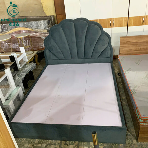 giuong ngu cu em ai 2mx1m6 sang trong 3 1