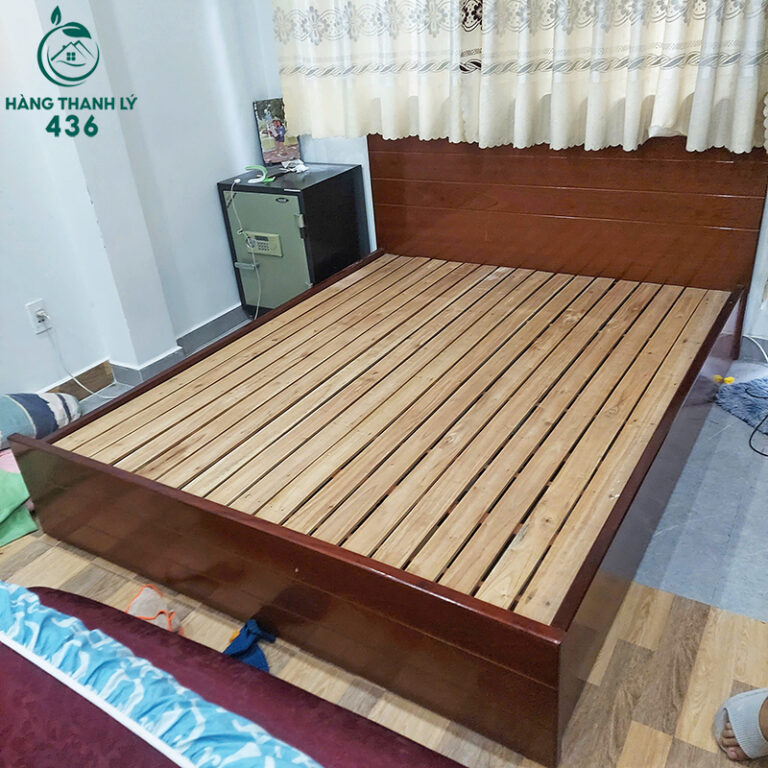 giuong ngu go cu 1m6x2m mau nau tram hien dai 2