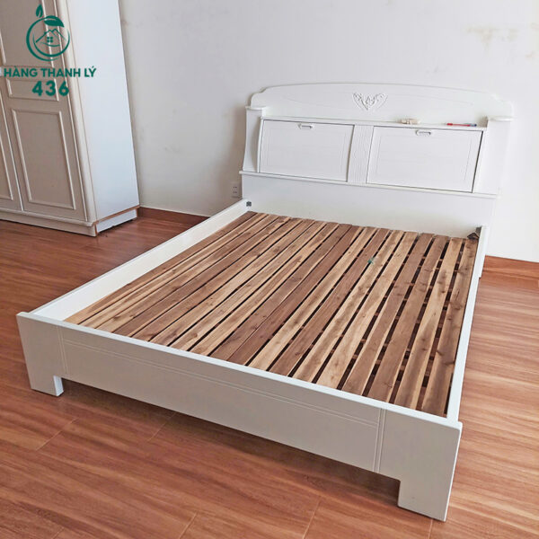 giuong ngu go cu 1m6x2m mau trang gia re 3