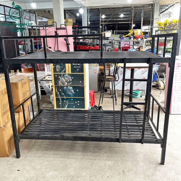 giuong sat 2 tang cu 2mx1m7 son mau den hang dep 2