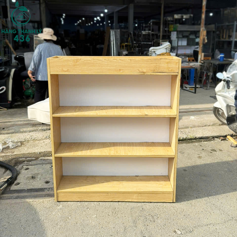ke-giay-go-cu-3-ngan-rong-rai-mau-vang-nhat-2 Kệ Sách Gỗ Cũ 3 Tầng Rộng Rãi Màu Vàng Nhạt
