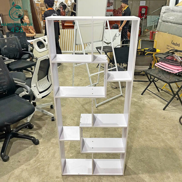 ke-sach-cu-mau-trang-nhieu-ngan-tien-dung (1) ke sach cu mau trang nhieu ngan tien dung 1