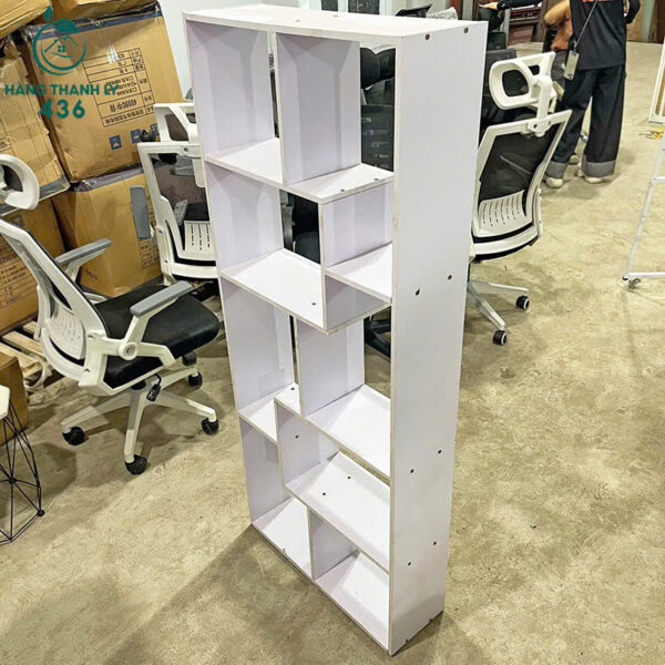 ke-sach-cu-mau-trang-nhieu-ngan-tien-dung (2) ke sach cu mau trang nhieu ngan tien dung 2