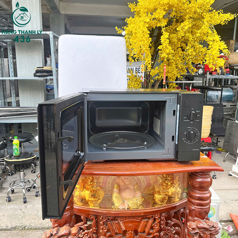 Lò Vi Sóng Panasonic Cũ Màu Đen Hàng Đẹp Giá Tốt lo-vi-song-panasonic-cu-mau-den-hang-dep-gia-tot-5 Lò Vi Sóng Panasonic Cũ Màu Đen Hàng Đẹp Giá Tốt
