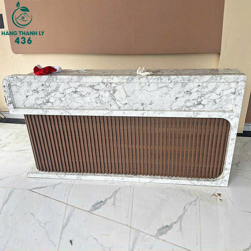 Quầy Lễ Tân Gỗ Cũ Phối Đá Sang Trọng quay-le-tan-go-cu-phoi-da-sang-trong-1 Quầy Lễ Tân Gỗ Cũ Phối Đá Sang Trọng