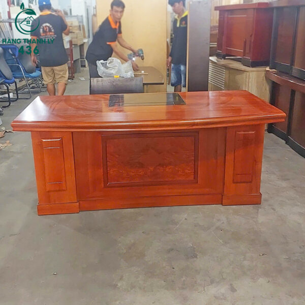 thanh ly ban giam doc 1m8x90cm khong hoc ton kho 3