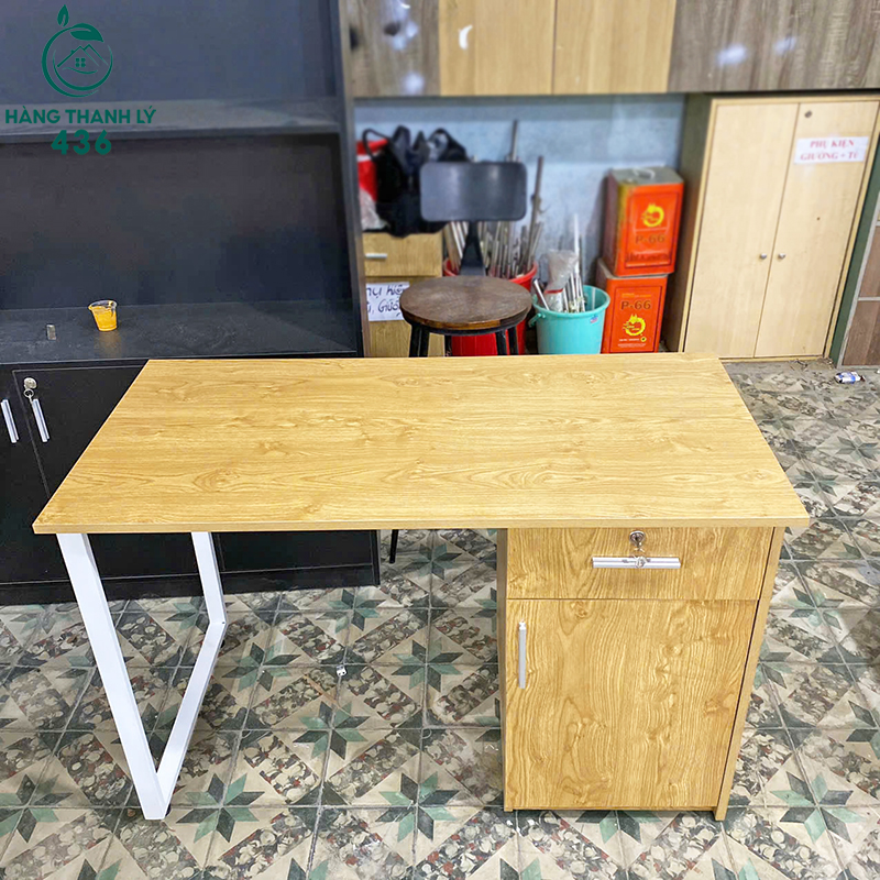 thanh-ly-ban-lam-viec-1m2x60cm-mau-vang-moi-99-1 Thanh Lý Bàn Làm Việc 1M2x60CM Màu Vàng Mới 99%