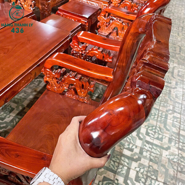 thanh-ly-bo-salon-go-tram-dao-tay-8-hang-moi-99 (6) thanh ly bo salon go tram dao tay 8 hang moi 99 6