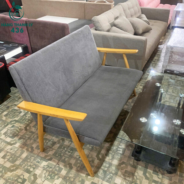 thanh ly bo sofa khung go kem ban kinh moi 99 4