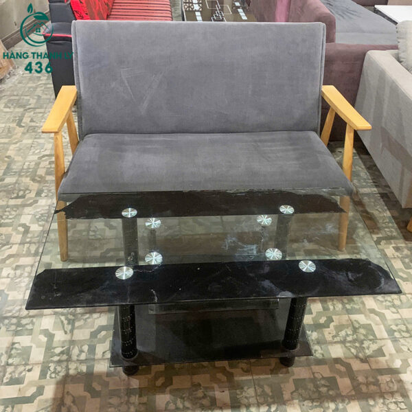 thanh ly bo sofa khung go kem ban kinh moi 99 5