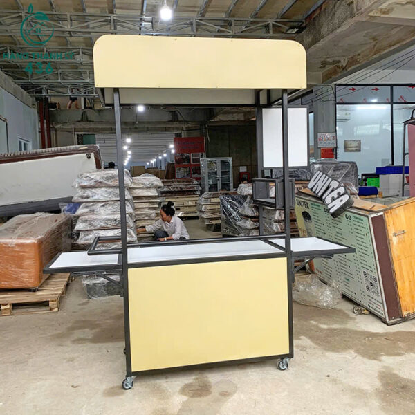 thanh ly quay ban hang co banh xe moi 99 2