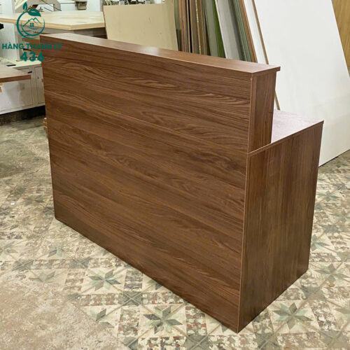 Thanh Lý Quầy Lễ Tân Gỗ 1M4x1M1 Có Hộc Tủ Mới 99% 5 thanh ly quay le tan go 1m4x1m1 co hoc tu moi 99 4