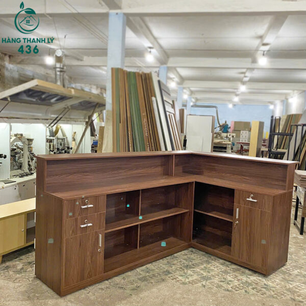 thanh-ly-quay-le-tan-go-goc-l-2m3x1m15-dong-moi-99 (3) thanh ly quay le tan go goc l 2m3x1m15 dong moi 99 3