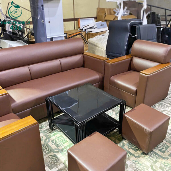 thanh ly sofa boc da cao cap 3